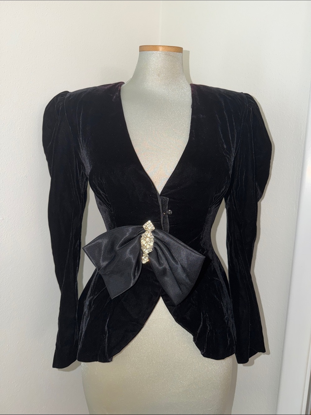 90’s vintage Climax Karen Okada David Howard black backless sexy velvety top 3/4